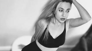 AvaBlueX's Feet Show