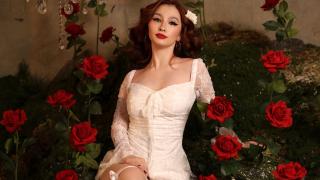 TinaPhoenix's Feet Show