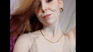 LoraFoxy's Feet Show