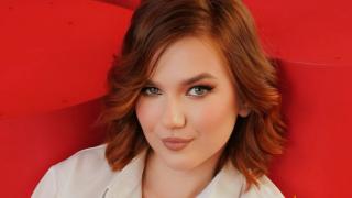 LessiSmith's Feet Show