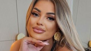 EmmaMavis's Feet Show