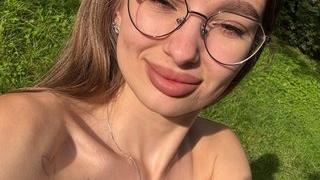 LonaSweet's Feet Show