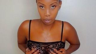 ayrablak's Feet Show