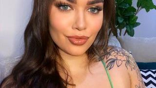 Juicy_Lucy_UK's Feet Show