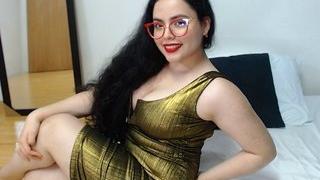 Curvycocksucker's Feet Show