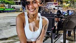 SaraHottGirl69's Feet Show