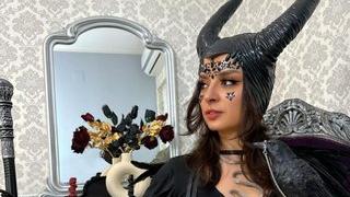 AngieLips's Feet Show