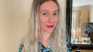 Carrie_Anne's Feet Show