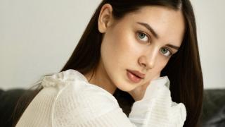 NoraEphron's Feet Show