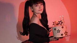 EmilyBroks's Feet Show