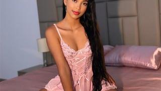 LeilaRoa's Feet Show