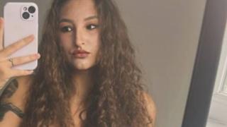 NicholMikrot's Feet Show