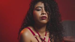 Tharaa24's Feet Show