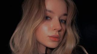 EnidChmelicek's Feet Show