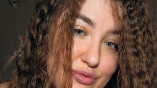 Amaretto_Girl's Feet Show