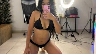 Bella_Palmer's Feet Show