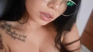 Kassye_Foxy's Feet Show