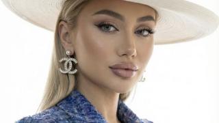 RosalinLafayette's Feet Show