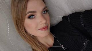 Alyonaqueenn's Feet Show