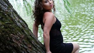 EmaAlyssa's Feet Show