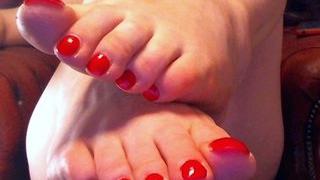 MagnoliaVS's Feet Show